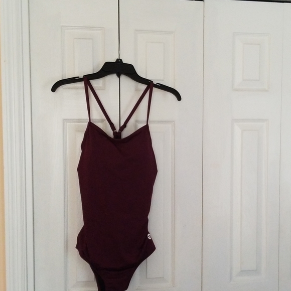 One piece swimsuit - Picture 3 of 4